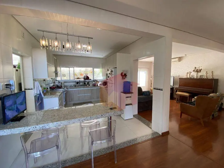 Casa com 5 quartos à venda, 450m2 em Jardim Werner Plaas VII, Americana - SP - imagem 9 Foto 9 de Casa com 5 quartos à venda, 450m2 em Jardim Werner Plaas VII, Americana - SP