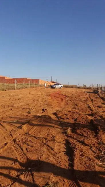 Terreno / Lote à venda, 1000m2 em Área Rural de Piracicaba, Piracicaba - SP - imagem 3 Foto 3 de Terreno / Lote à venda, 1000m2 em Área Rural de Piracicaba, Piracicaba - SP