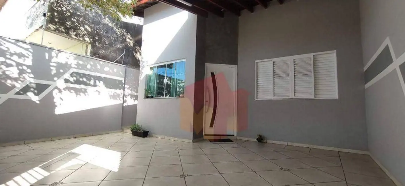 Foto 1 de Casa com 2 quartos à venda, 150m2 em Parque Liberdade, Americana - SP