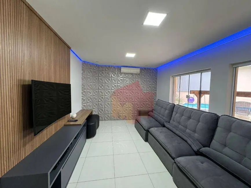 Foto 1 de Casa com 4 quartos à venda, 468m2 em Chácara Machadinho II, Americana - SP