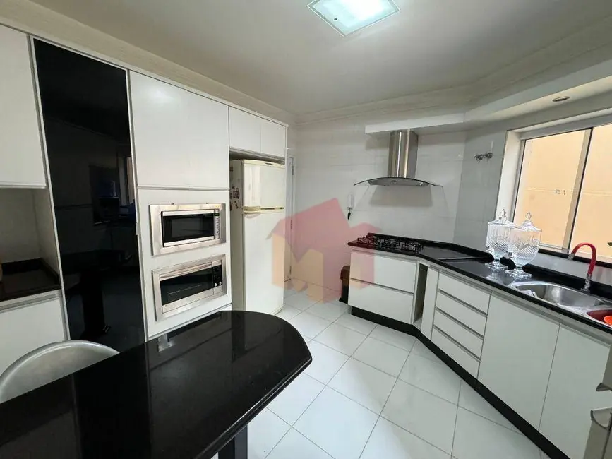 Foto 4 de Casa com 4 quartos à venda, 468m2 em Chácara Machadinho II, Americana - SP
