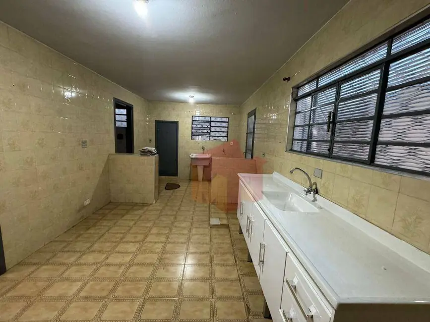 Foto 8 de Casa com 3 quartos à venda, 300m2 em Brieds, Americana - SP