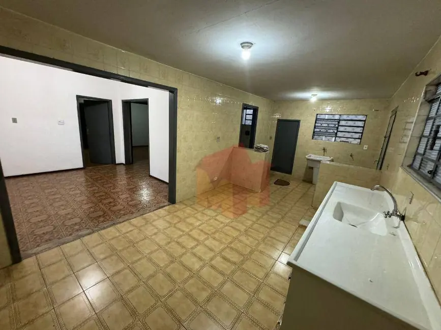 Foto 9 de Casa com 3 quartos à venda, 300m2 em Brieds, Americana - SP