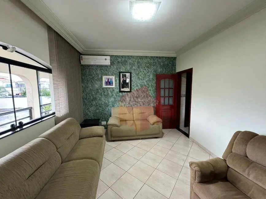 Foto 6 de Casa com 4 quartos à venda, 358m2 em Parque Novo Mundo, Americana - SP