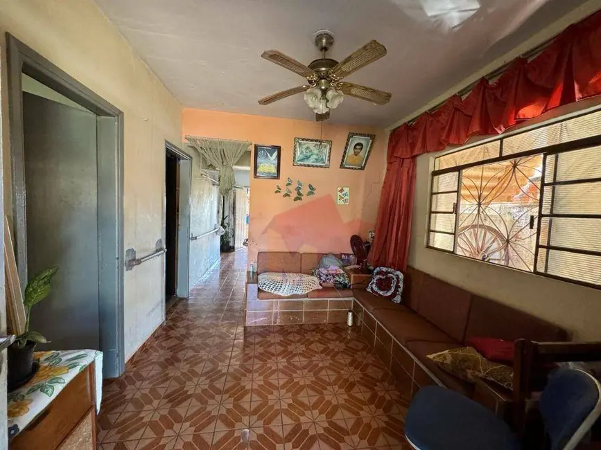 Casa com 2 quartos à venda, 382m2 em Jardim América, Americana - SP - imagem 5 Foto 5 de Casa com 2 quartos à venda, 382m2 em Jardim América, Americana - SP