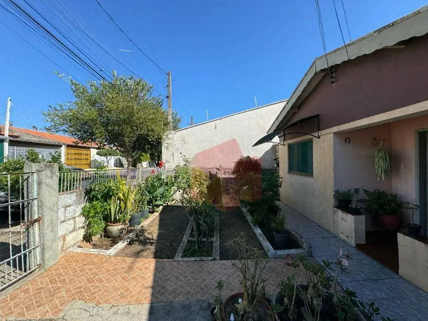 Casa com 2 quartos à venda, 382m2 em Jardim América, Americana - SP - imagem 3 Foto 3 de Casa com 2 quartos à venda, 382m2 em Jardim América, Americana - SP