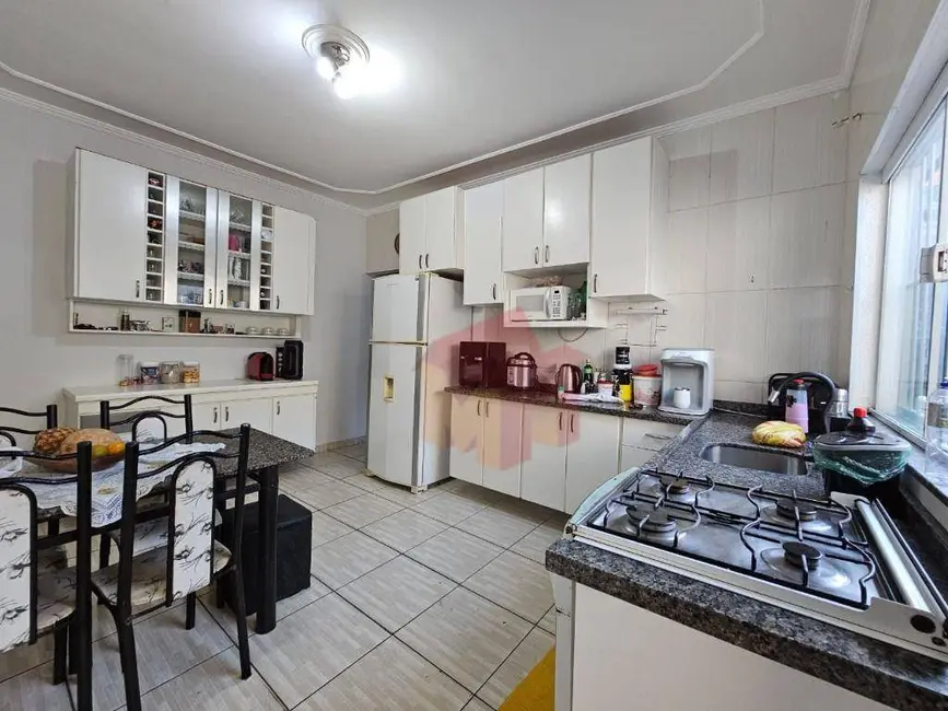 Foto 6 de Casa com 3 quartos à venda, 150m2 em Parque Residencial Klavin, Nova Odessa - SP