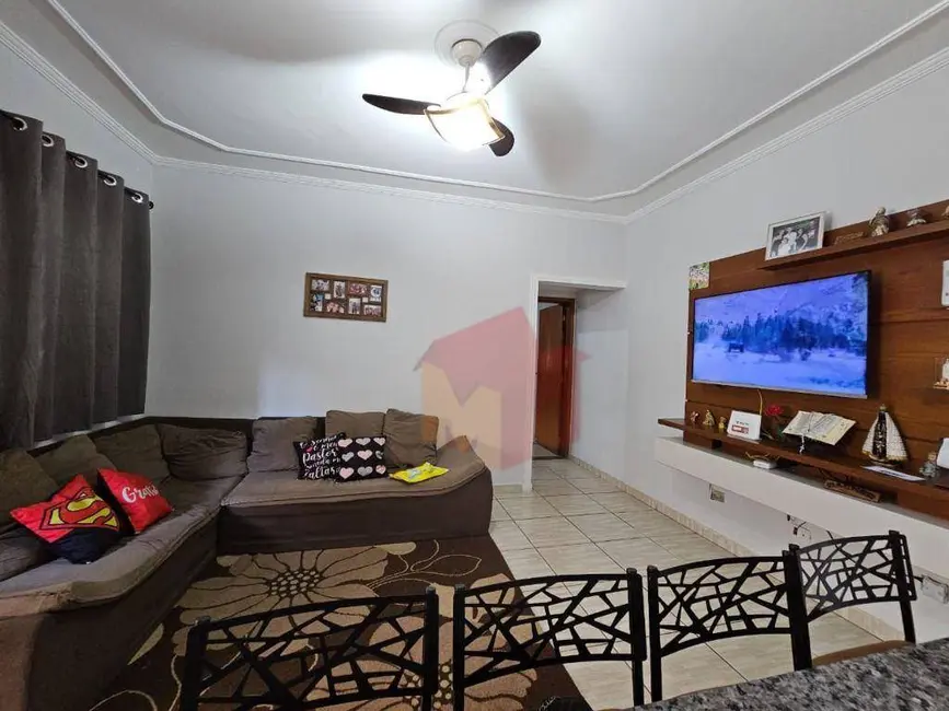 Foto 3 de Casa com 3 quartos à venda, 150m2 em Parque Residencial Klavin, Nova Odessa - SP