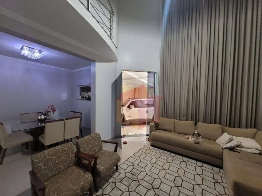 Casa com 3 quartos à venda, 150m2 em Loteamento Residencial Jardim Esperança, Americana - SP - imagem 1 Foto 1 de Casa com 3 quartos à venda, 150m2 em Loteamento Residencial Jardim Esperança, Americana - SP