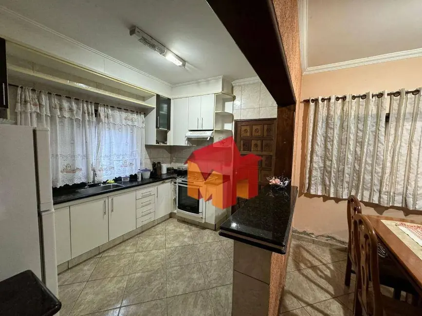 Casa com 3 quartos à venda, 150m2 em Jardim Lizandra, Americana - SP - imagem 6 Foto 6 de Casa com 3 quartos à venda, 150m2 em Jardim Lizandra, Americana - SP