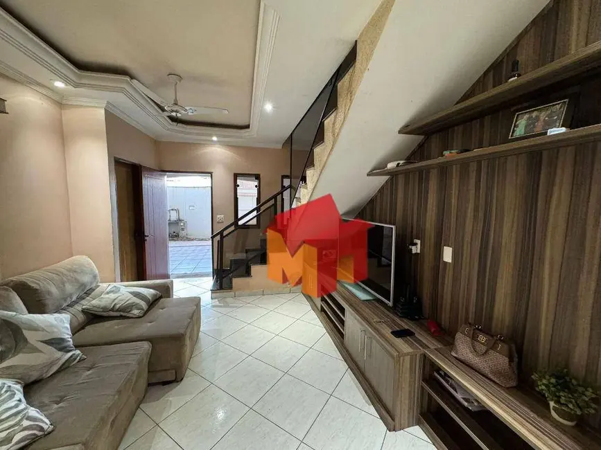 Casa com 3 quartos à venda, 150m2 em Jardim Lizandra, Americana - SP - imagem 2 Foto 2 de Casa com 3 quartos à venda, 150m2 em Jardim Lizandra, Americana - SP