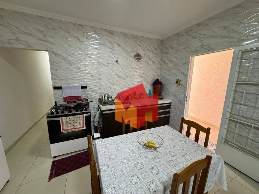 Foto 8 de Casa com 2 quartos à venda, 180m2 em Jardim Santa Rosa, Nova Odessa - SP