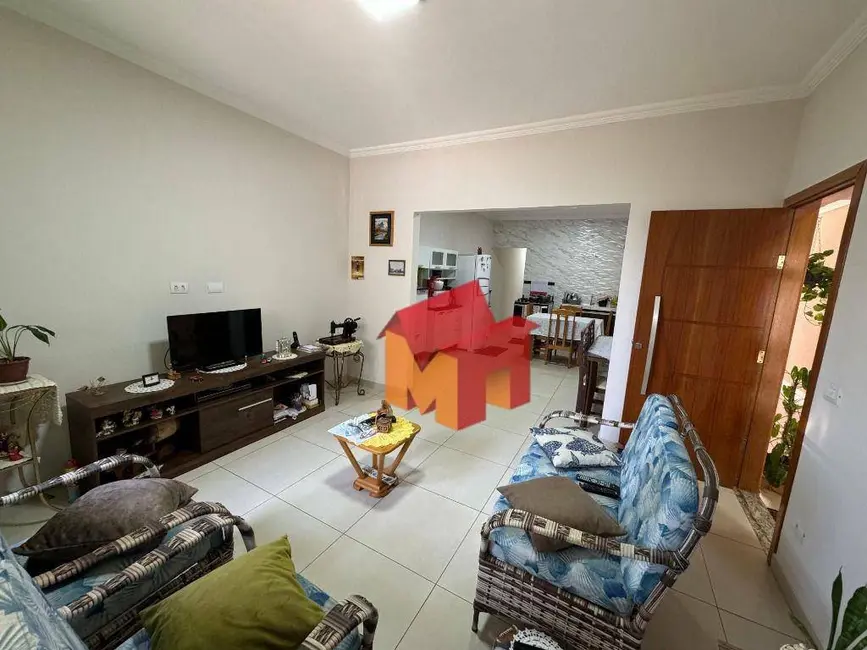 Foto 3 de Casa com 2 quartos à venda, 180m2 em Jardim Santa Rosa, Nova Odessa - SP
