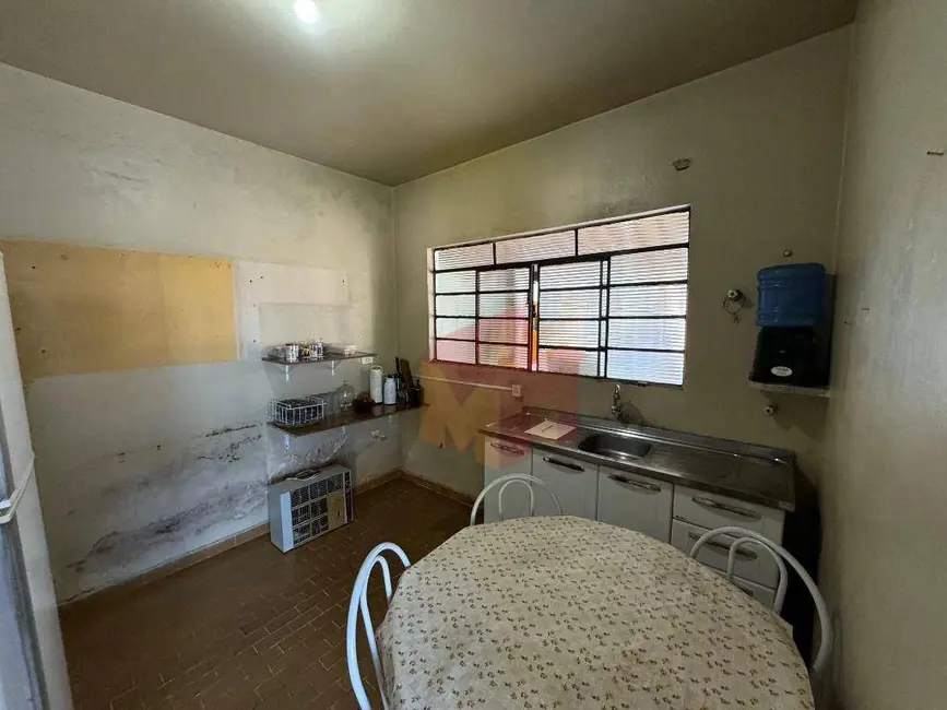 Foto 8 de Casa com 3 quartos à venda, 350m2 em Vila Galo, Americana - SP