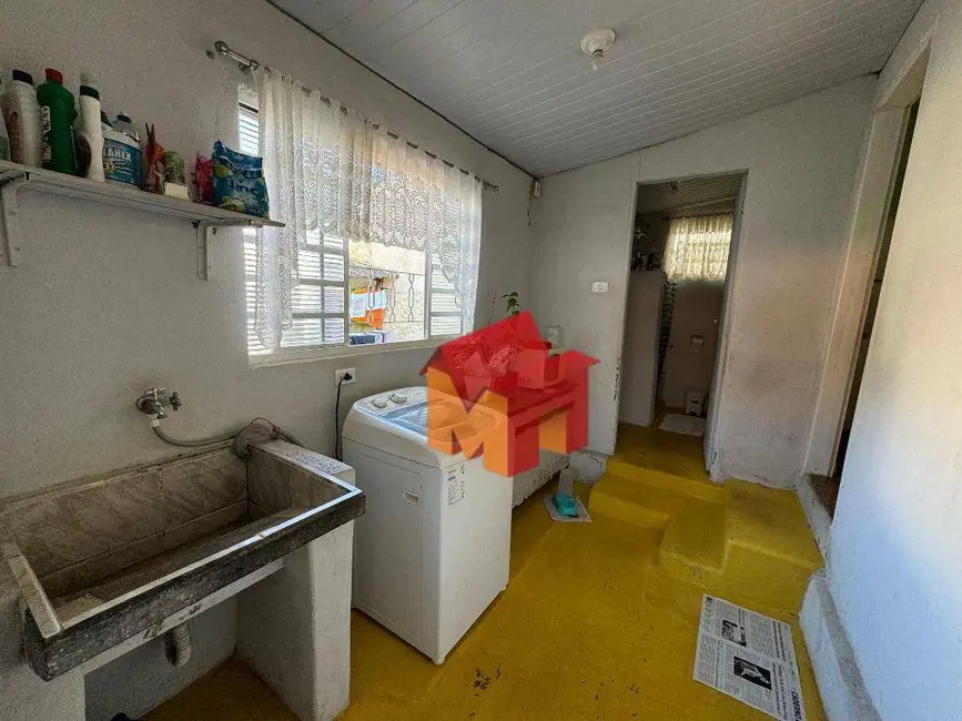 Casa com 3 quartos à venda, 350m2 em Vila Galo, Americana - SP - imagem 5 Foto 5 de Casa com 3 quartos à venda, 350m2 em Vila Galo, Americana - SP