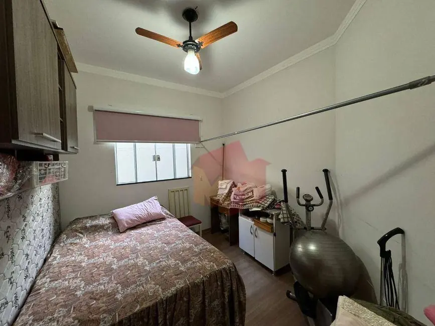 Casa com 3 quartos à venda, 150m2 em Parque Universitário, Americana - SP - imagem 7 Foto 7 de Casa com 3 quartos à venda, 150m2 em Parque Universitário, Americana - SP