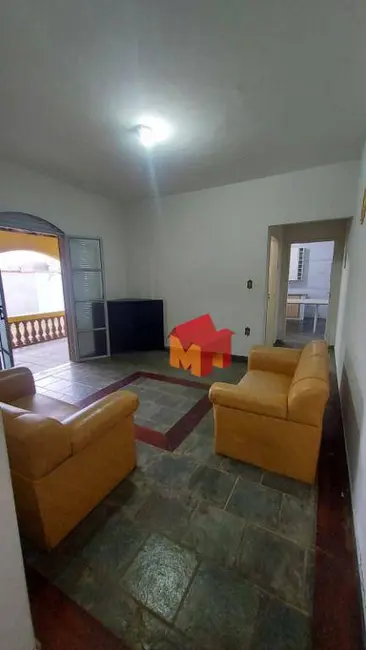 Chácara com 2 quartos à venda, 500m2 em Centro, Itirapina - SP - imagem 7 Foto 7 de Chácara com 2 quartos à venda, 500m2 em Centro, Itirapina - SP