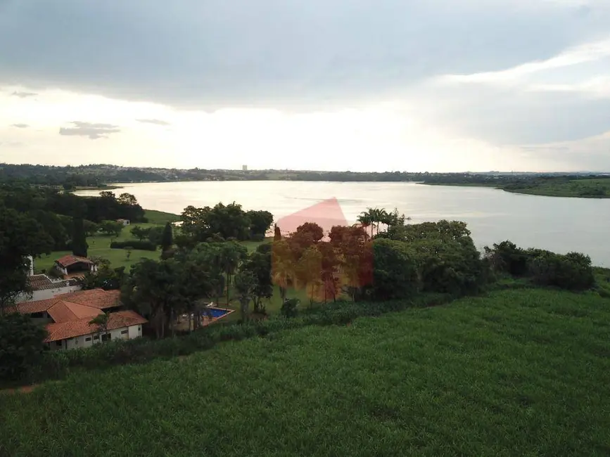 Chácara com 5 quartos à venda, 14040m2 em Parque Residencial Tancredi, Americana - SP - imagem 2 Foto 2 de Chácara com 5 quartos à venda, 14040m2 em Parque Residencial Tancredi, Americana - SP