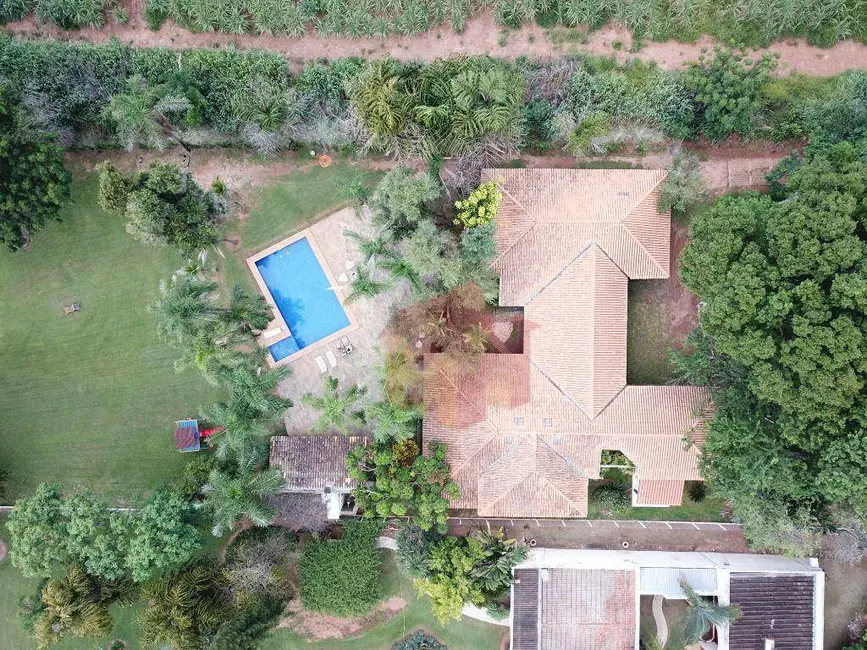 Chácara com 5 quartos à venda, 14040m2 em Parque Residencial Tancredi, Americana - SP - imagem 5 Foto 5 de Chácara com 5 quartos à venda, 14040m2 em Parque Residencial Tancredi, Americana - SP