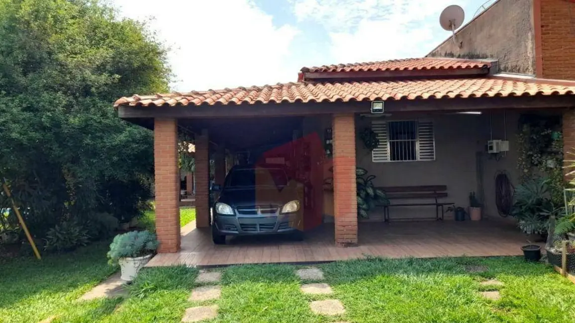 Chácara com 2 quartos para alugar, 800m2 em São Sebastião, Americana - SP - imagem 5 Foto 5 de Chácara com 2 quartos para alugar, 800m2 em São Sebastião, Americana - SP