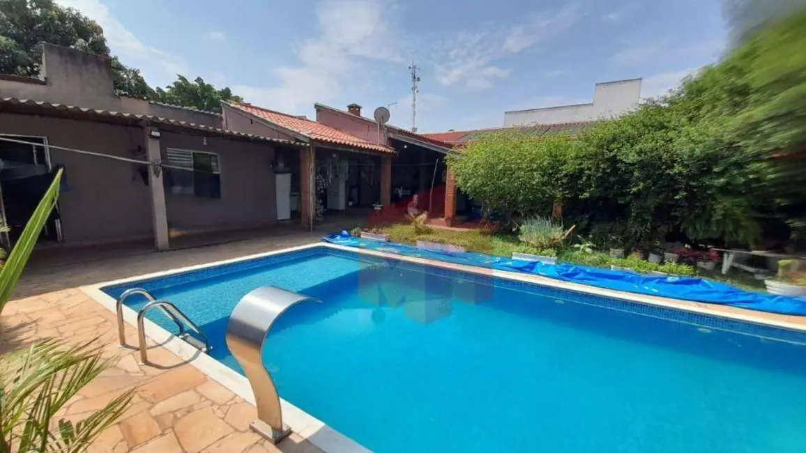 Chácara com 2 quartos para alugar, 800m2 em São Sebastião, Americana - SP - imagem 1 Foto 1 de Chácara com 2 quartos para alugar, 800m2 em São Sebastião, Americana - SP