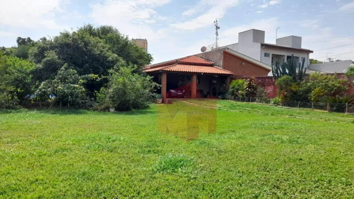 Chácara com 2 quartos para alugar, 800m2 em São Sebastião, Americana - SP - imagem 3 Foto 3 de Chácara com 2 quartos para alugar, 800m2 em São Sebastião, Americana - SP