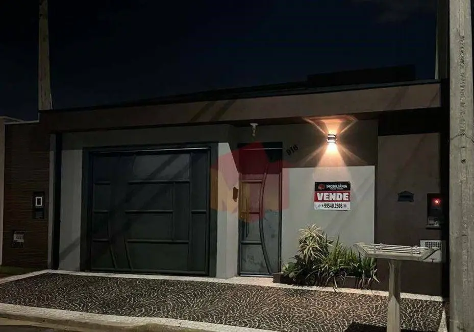 Foto 1 de Casa com 3 quartos à venda, 200m2 em Nova Odessa - SP