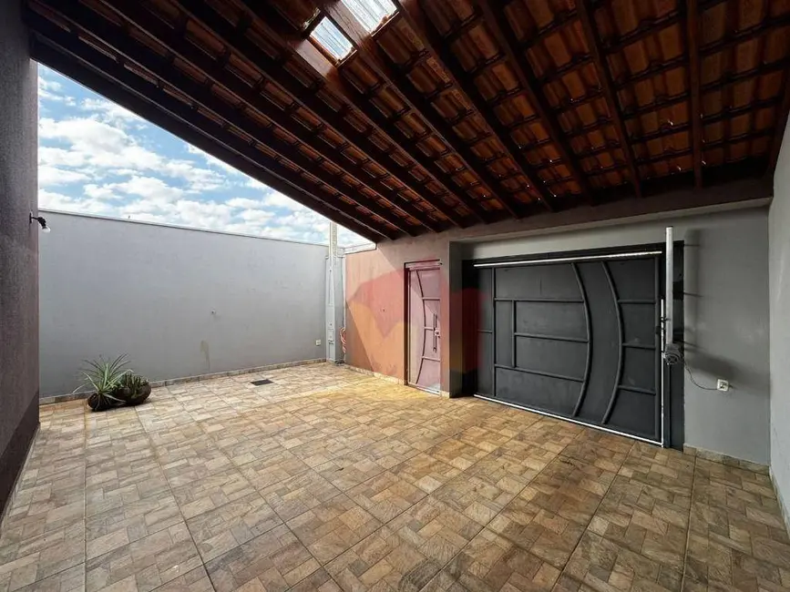 Foto 3 de Casa com 3 quartos à venda, 200m2 em Nova Odessa - SP