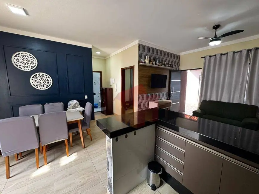 Foto 8 de Casa com 3 quartos à venda, 200m2 em Nova Odessa - SP