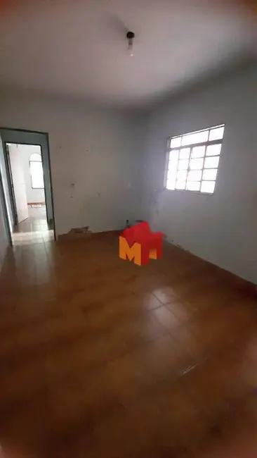 Foto 4 de Casa com 2 quartos à venda, 125m2 em Jardim São Francisco, Nova Odessa - SP
