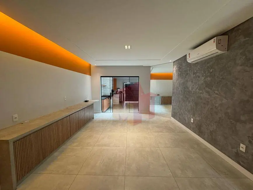 Casa com 3 quartos à venda, 180m2 em Parque Universitário, Americana - SP - imagem 6 Foto 6 de Casa com 3 quartos à venda, 180m2 em Parque Universitário, Americana - SP