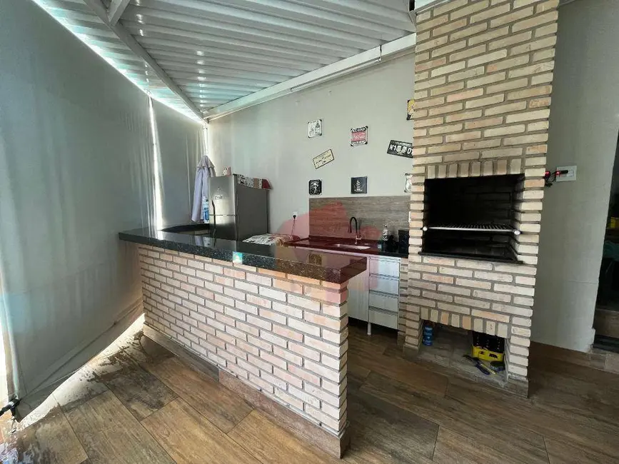 Casa com 3 quartos à venda, 222m2 em Antônio Zanaga, Americana - SP - imagem 3 Foto 3 de Casa com 3 quartos à venda, 222m2 em Antônio Zanaga, Americana - SP