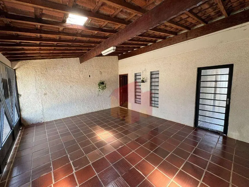 Casa com 2 quartos à venda, 150m2 em Jardim Guanabara, Americana - SP - imagem 1 Foto 1 de Casa com 2 quartos à venda, 150m2 em Jardim Guanabara, Americana - SP