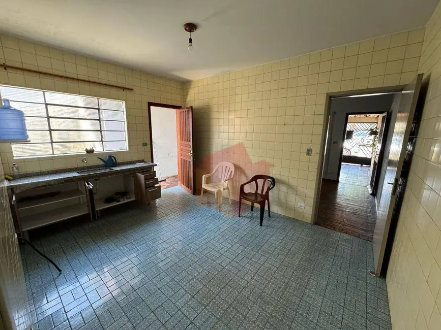 Casa com 2 quartos à venda, 150m2 em Jardim Guanabara, Americana - SP - imagem 6 Foto 6 de Casa com 2 quartos à venda, 150m2 em Jardim Guanabara, Americana - SP