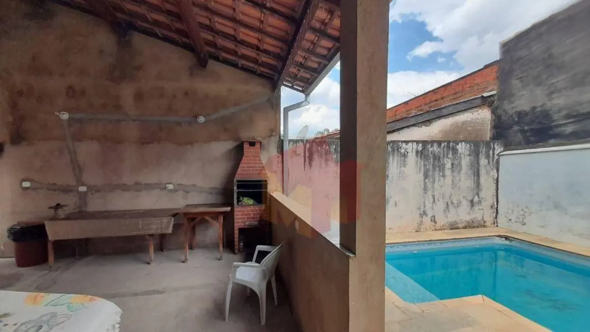 Casa com 3 quartos à venda, 300m2 em Cariobinha, Americana - SP - imagem 4 Foto 4 de Casa com 3 quartos à venda, 300m2 em Cariobinha, Americana - SP