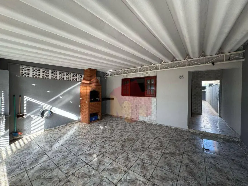 Casa com 3 quartos à venda, 150m2 em Vila Bertini, Americana - SP - imagem 3 Foto 3 de Casa com 3 quartos à venda, 150m2 em Vila Bertini, Americana - SP