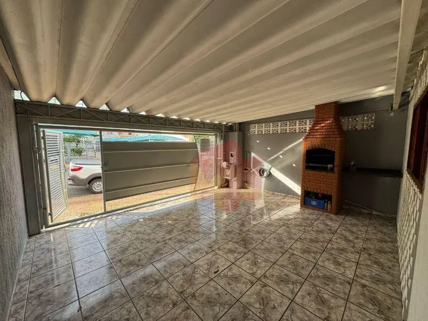 Casa com 3 quartos à venda, 150m2 em Vila Bertini, Americana - SP - imagem 5 Foto 5 de Casa com 3 quartos à venda, 150m2 em Vila Bertini, Americana - SP
