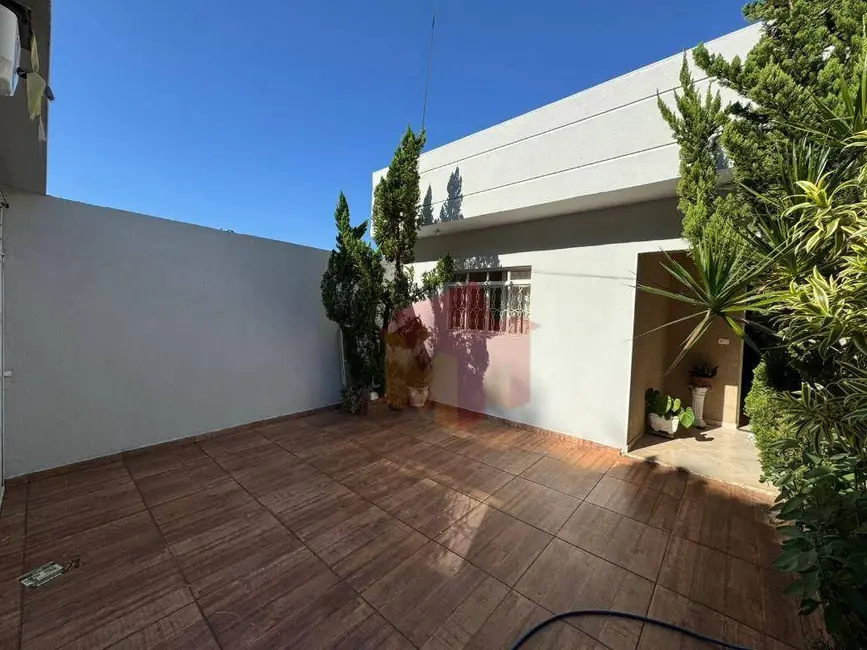 Foto 3 de Casa com 3 quartos à venda, 150m2 em Jardim Bertoni, Americana - SP