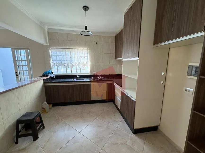 Foto 6 de Casa com 3 quartos à venda, 150m2 em Jardim Bertoni, Americana - SP