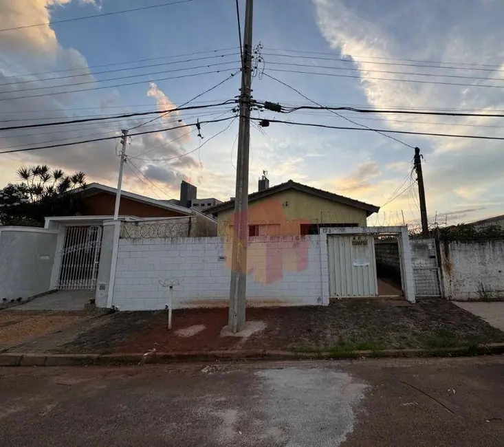 Casa com 2 quartos à venda, 300m2 em Cidade Jardim I, Americana - SP - imagem 2 Foto 2 de Casa com 2 quartos à venda, 300m2 em Cidade Jardim I, Americana - SP