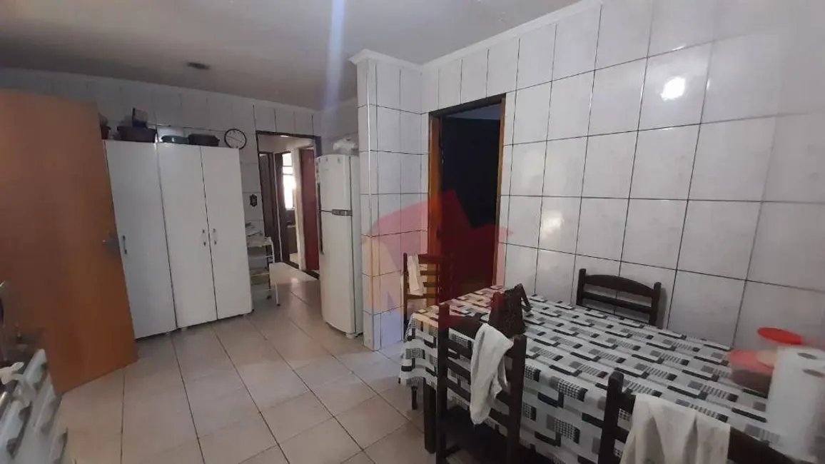Foto 5 de Casa com 4 quartos à venda, 220m2 em Antônio Zanaga, Americana - SP