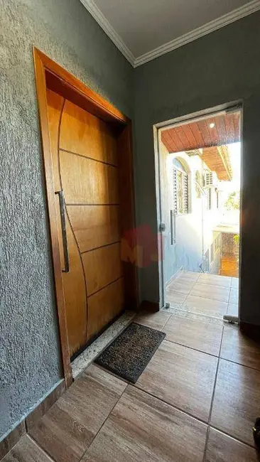 Casa com 3 quartos à venda, 150m2 em Parque Novo Mundo, Americana - SP - imagem 5 Foto 5 de Casa com 3 quartos à venda, 150m2 em Parque Novo Mundo, Americana - SP