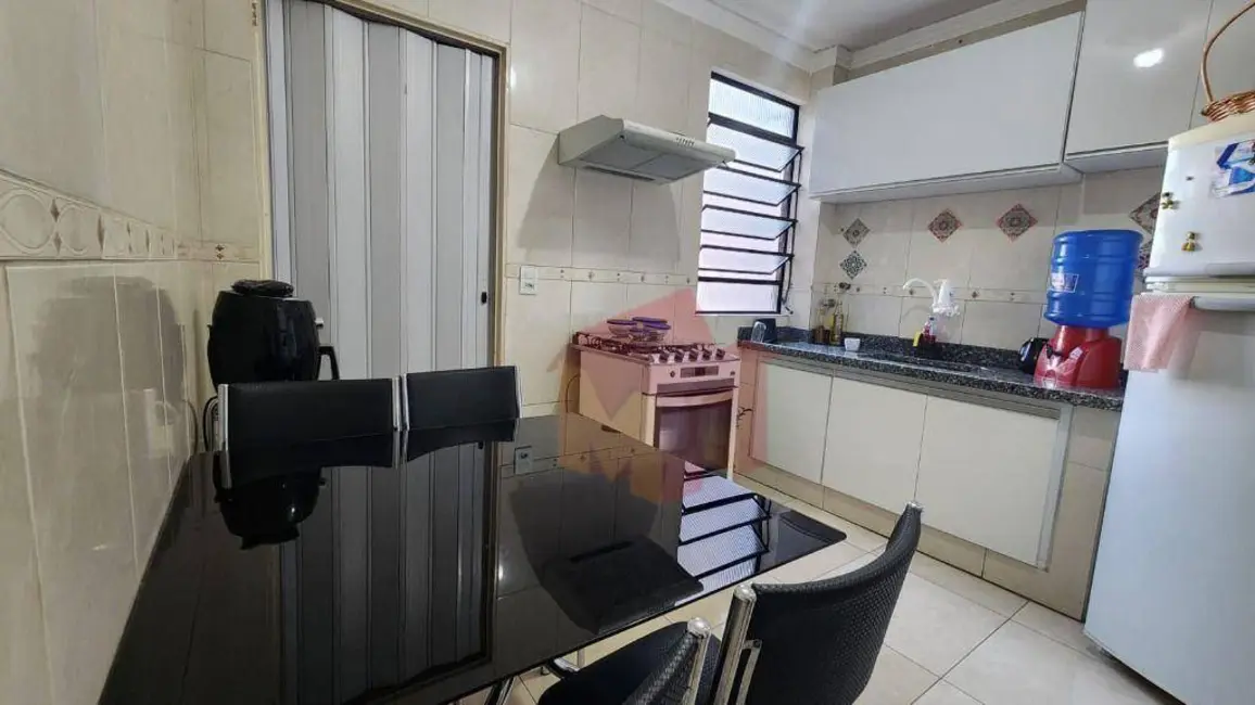 Foto 2 de Apartamento com 2 quartos à venda, 60m2 em Vila Galo, Americana - SP