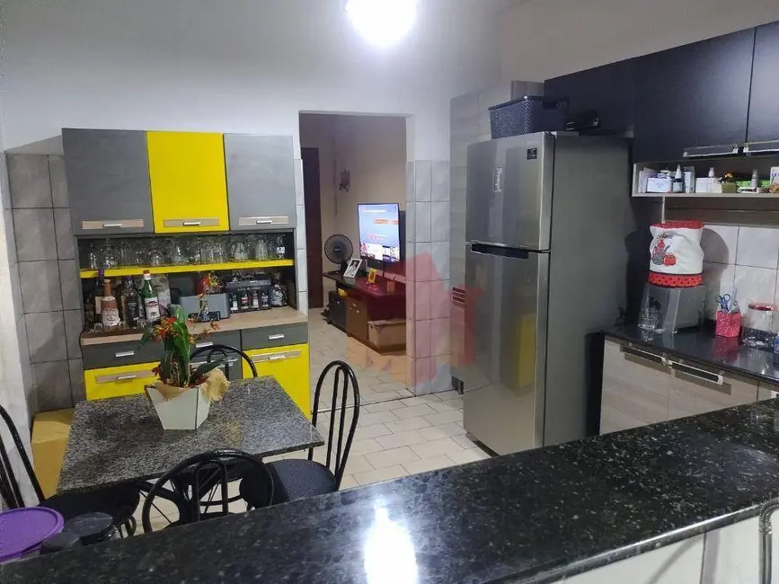 Foto 8 de Casa com 4 quartos à venda, 320m2 em Vila Santa Maria, Americana - SP