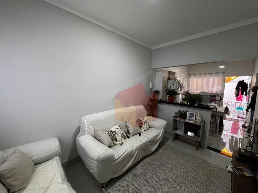 Foto 4 de Casa com 2 quartos à venda, 162m2 em Jardim Bertoni, Americana - SP