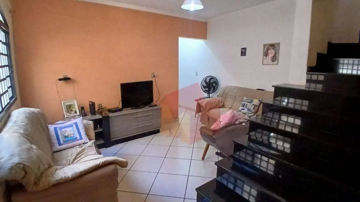Foto 5 de Casa com 3 quartos à venda, 210m2 em Parque Residencial Jaguari, Americana - SP