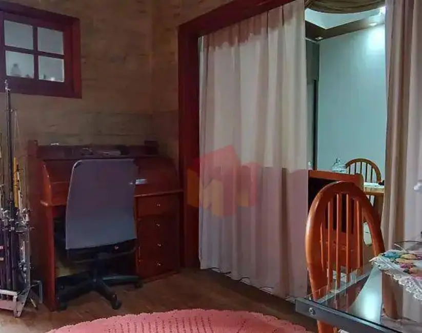 Casa com 3 quartos à venda, 258m2 em Jardim Residencial Veccon, Sumare - SP - imagem 7 Foto 7 de Casa com 3 quartos à venda, 258m2 em Jardim Residencial Veccon, Sumare - SP