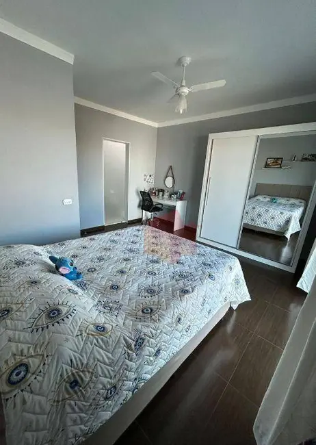 Foto 8 de Casa com 5 quartos à venda, 208m2 em Jardim das Orquídeas, Americana - SP