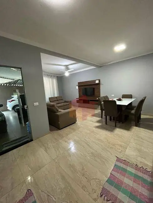 Casa com 5 quartos à venda, 208m2 em Jardim das Orquídeas, Americana - SP - imagem 5 Foto 5 de Casa com 5 quartos à venda, 208m2 em Jardim das Orquídeas, Americana - SP