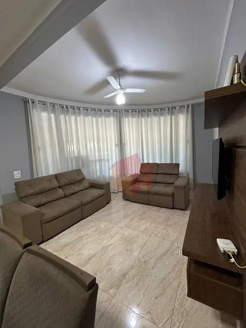 Casa com 5 quartos à venda, 208m2 em Jardim das Orquídeas, Americana - SP - imagem 2 Foto 2 de Casa com 5 quartos à venda, 208m2 em Jardim das Orquídeas, Americana - SP